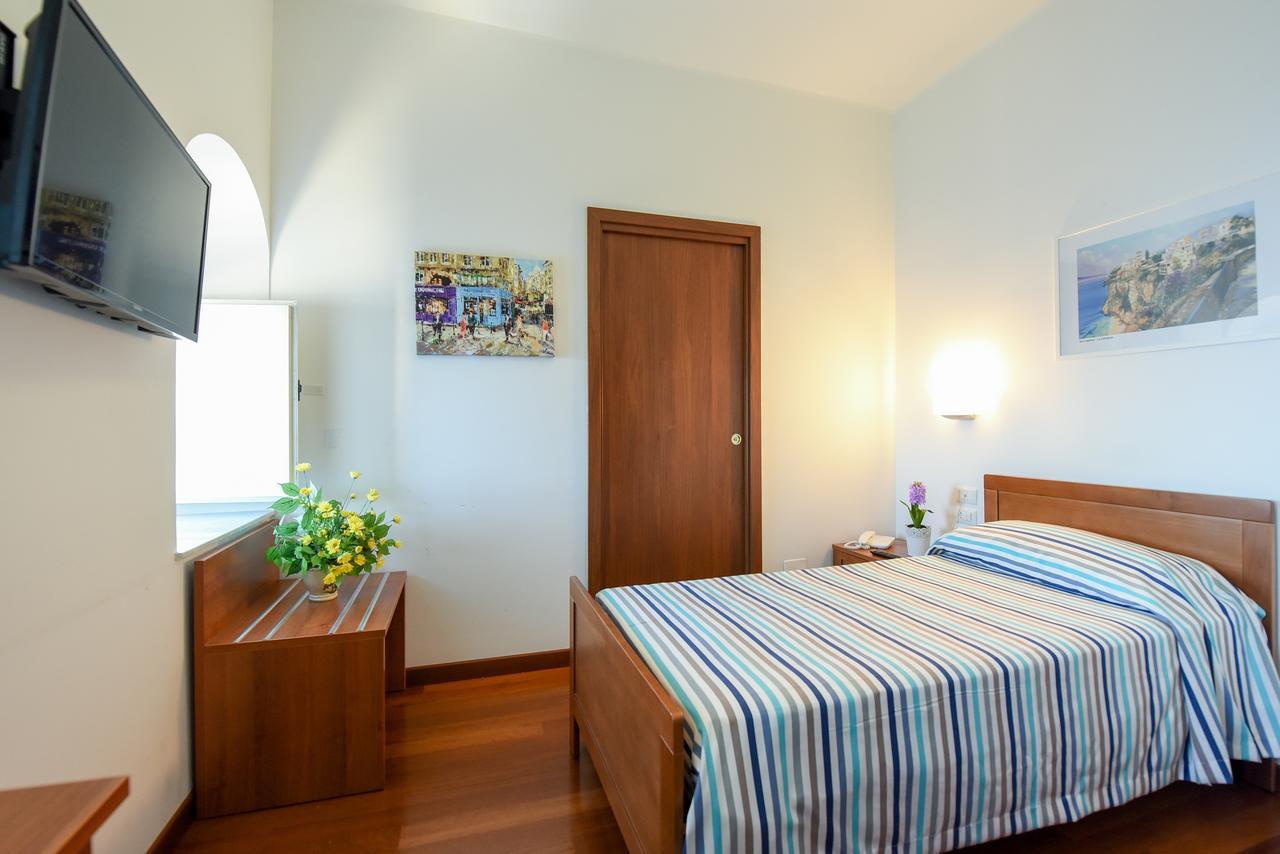 Villa Crawford Sant'Agnello Esterno foto